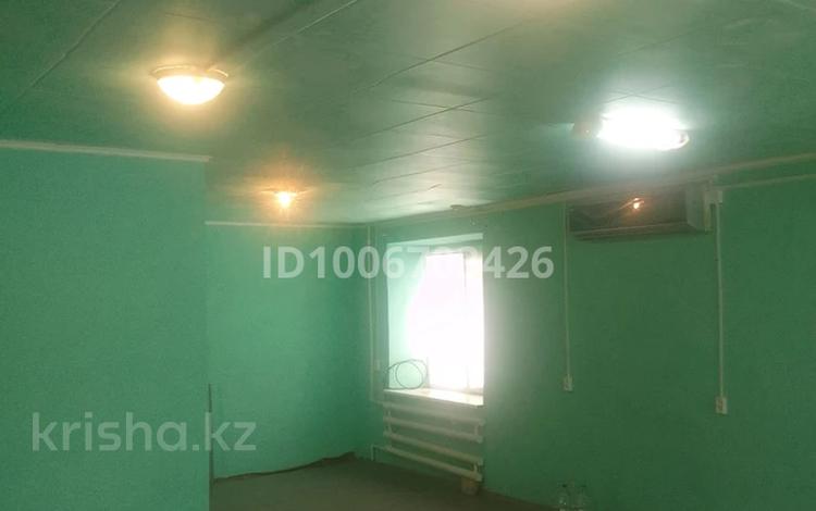 Свободное назначение, магазины и бутики, салоны красоты · 57 м² за 5 млн ₸ в Актобе, мкр 41-й разъезд — фото 2