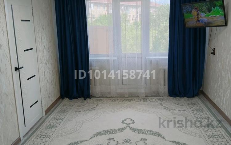 2-комнатная квартира · 48 м² · 3/5 этаж, 4 мкр 3 за 3.9 млн ₸ в Житикаре — фото 2
