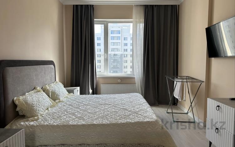 1-комнатная квартира · 47 м² · 8/12 этаж, Туркестан 28/2 за 250 000 ₸ в Астане, Есильский р-н — фото 2