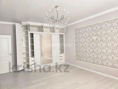 3-бөлмелі пәтер · 143.9 м² · 6/7 қабат, Алтын орда ш/а. 19Д, бағасы: 60 млн ₸ в Актобе, мкр. Алтын орда