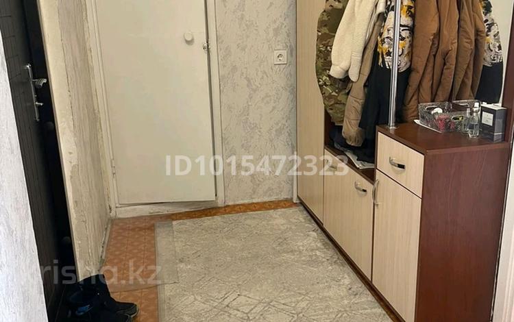 1-бөлмелі пәтер · 40.3 м² · 8/9 қабат, Жетісу-1 ш/а. 20 — Момышулы -Улугбека, бағасы: 29 млн ₸ в Алматы, Ауэзовский р-н — фото 2