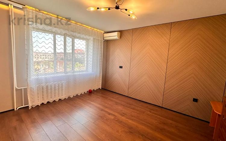 2-бөлмелі пәтер · 51 м² · 4/5 қабат, сатпаева 25, бағасы: 20 млн ₸ в Атырау — фото 2