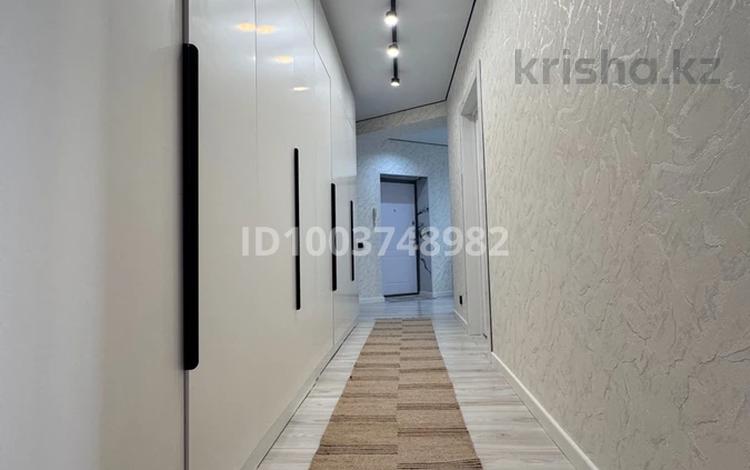 2-бөлмелі пәтер · 65 м² · 5/9 қабат, мкр. Алтын орда 13/3 — ПРОШУ РИЭЛТОРОВ НЕ БЕСПОКОИТЬ, бағасы: 27.8 млн ₸ в Актобе — фото 7