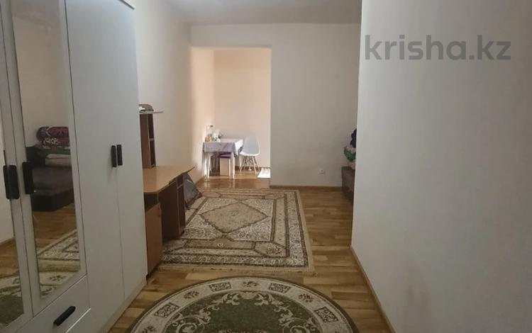 1-бөлмелі пәтер · 33 м² · 7/10 қабат, Ақсай-3А ш/а. 90, бағасы: 20 млн ₸ в Алматы, Ауэзовский р-н — фото 9