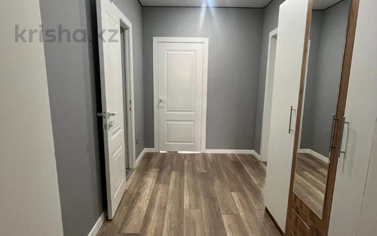 1-комнатная квартира · 47 м² · 5/9 этаж, мкр. Алтын орда за 23.5 млн ₸ в Актобе — фото 2