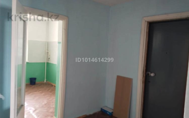 5-бөлмелі пәтер · 105 м² · 9/9 қабат, Микрорайон 6А 8, бағасы: 12 млн ₸ в Лисаковске — фото 2