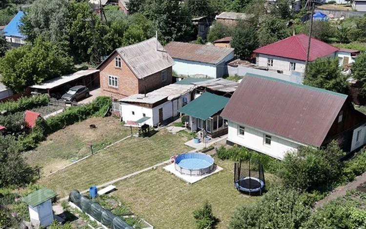 Отдельный дом · 3 комнаты · 61 м² · 9 сот., Куратова 85 за 13.5 млн ₸ в Усть-Каменогорске — фото 4