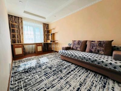 3-комнатная квартира, 63 м², 5/5 этаж, Нурмагамбетова 16 — камзина за 15.5 млн 〒 в Павлодаре