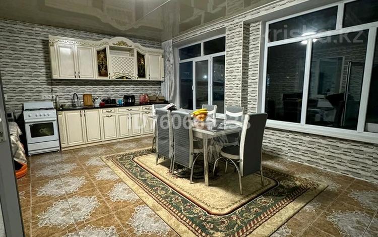 Отдельный дом · 6 комнат · 240 м² · 6 сот., Бокейханова 54 — ЦОН за 450 000 ₸ в Талгаре — фото 2