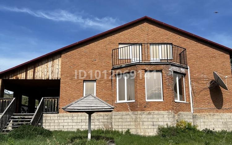 Дача · 5 комнат · 200 м², Алтайская бухта за 3 млн 〒 в Новой бухтарме — фото 2