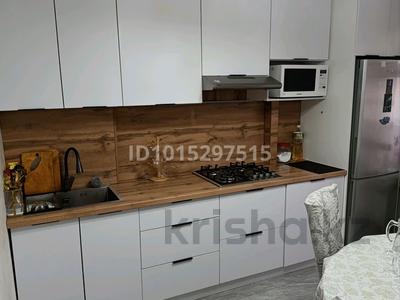 2-бөлмелі пәтер · 51.5 м² · 4/5 қабат, Ақсай-3Б ш/а. 22 — Толе би Яссауи, бағасы: 36 млн ₸ в Алматы, Ауэзовский р-н