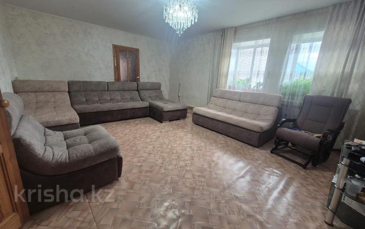 Жеке үй · 5 бөлме · 155.9 м² · 10.3 сот., Космонавтов 25, бағасы: 33.6 млн ₸ в Петропавловске — фото 3
