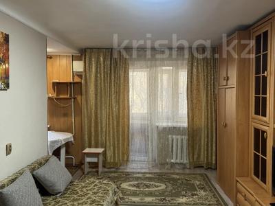 2-бөлмелі пәтер · 45 м² · 3/4 қабат, Наурызбай батыр 25 — Жибек жолы қилысы, бағасы: 17 000 ₸ в Алматы, Алмалинский р-н