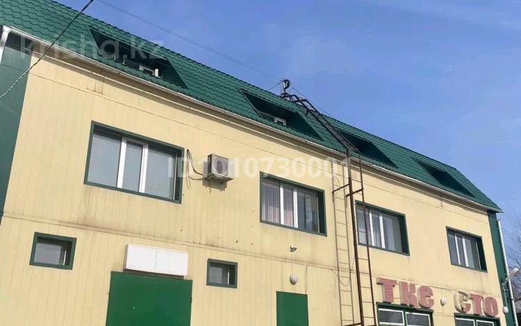 Свободное назначение, магазины и бутики, склады, азс, автосервисы и автомойки, бани, гостиницы и зоны отдыха, медцентры и аптеки, образование, развлечения · 1300 м² за 65 млн 〒 в Рудном — фото 2