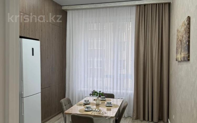 1-бөлмелі пәтер · 45.5 м² · 2/5 қабат, Микрорайон Алтын орда (бывш. Батыс-2), бағасы: 25.5 млн ₸ в Актобе — фото 2