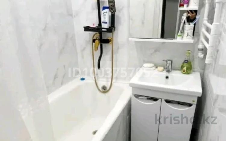 2-комнатная квартира · 46 м² · 5/5 этаж, Мкр жастар 10 за 16 млн ₸ в Талдыкоргане, мкр Жастар — фото 15