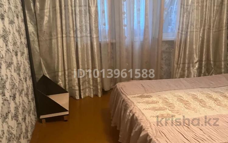 2-комнатная квартира · 45 м² · 3/5 этаж, 17 мкр 8а — Аллея за 160 000 ₸ в Шымкенте, Енбекшинский р-н — фото 2