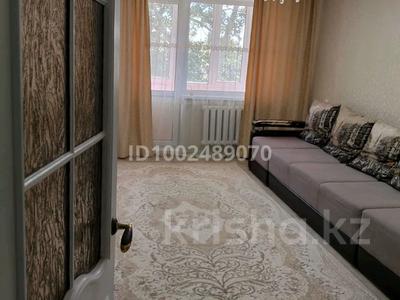 2-комнатная квартира · 48 м² · 4/5 этаж, мкр Юго-Восток, Мкр Юго-Восток, ул.Муканова 26 — ТД "Раха", Многопрофильная больница им.Макажанова, Автоцон за 180 000 ₸ в Караганде, Казыбек би р-н
