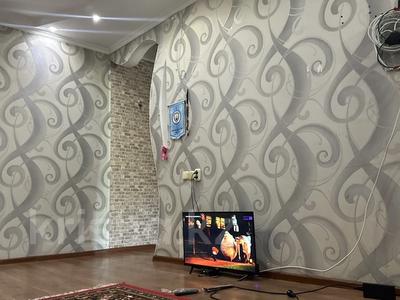 3 комнаты · 70 м² · 4/5 этаж, Толе би 7 33 за 35 000 ₸ в Шымкенте