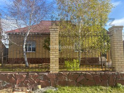 Отдельный дом · 4 комнаты · 166 м², Заречный, 2-я линия 55 за 400 000 〒 в Щучинске