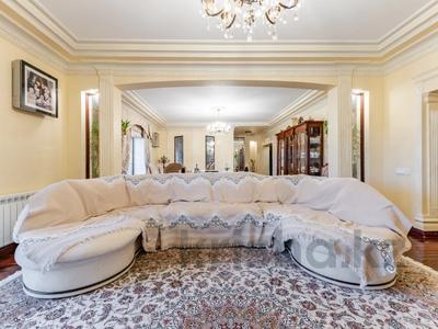 6-бөлмелі пәтер · 256.1 м² · 5/9 қабат, Достык 1, бағасы: 182 млн ₸ в Астане, Есильский р-н