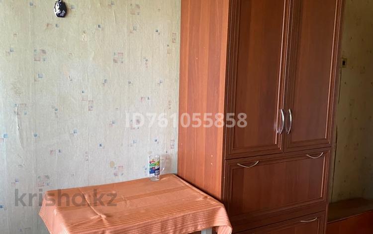 1-комнатная квартира · 13.6 м² · 8/9 этаж, Гатчинская улица за 6.5 млн 〒 в Санкт-петербурге — фото 2