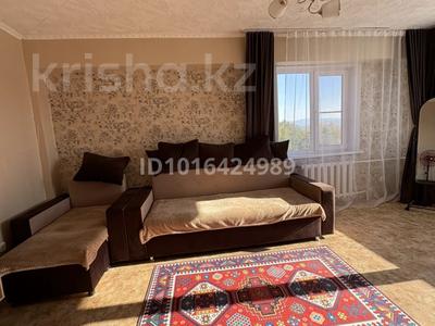 2-комнатная квартира · 44 м² · 5/5 этаж, Микрорайон 5 18 — Напротив Гелиуса за 130 000 ₸ в Новой бухтарме