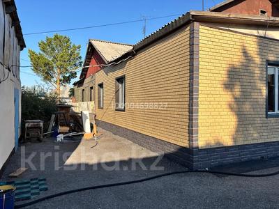 Үйдің бір бөлігі · 3 бөлме · 150 м² · 8 сот., Новая 1 — Кв 2, бағасы: 17 млн 〒 в Кокпекты