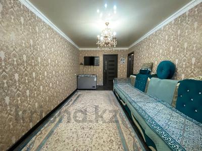 2-бөлмелі пәтер · 44 м² · 1/5 қабат, 6 микрорайон, бағасы: 8.5 млн ₸ в Темиртау