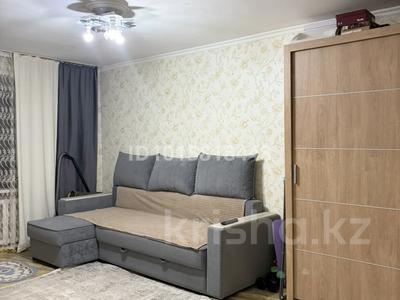 1-комнатная квартира · 32 м² · 3/5 этаж, первомайская 24а — ауэзова первомайская за 15.5 млн ₸ в Семее