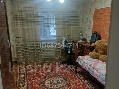 Отдельный дом · 4 комнаты · 200 м² · 6 сот., 3 пер Элеваторный 22 — Параллельно улицы Дукен улы(почтовая) за 33 млн 〒 в Таразе