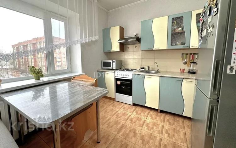 2-комнатная квартира · 67.5 м² · 5/5 этаж, Шакарим Кудайберлыулы 3 — Трц Аружан за 26 млн ₸ в Астане, Алматы р-н — фото 64