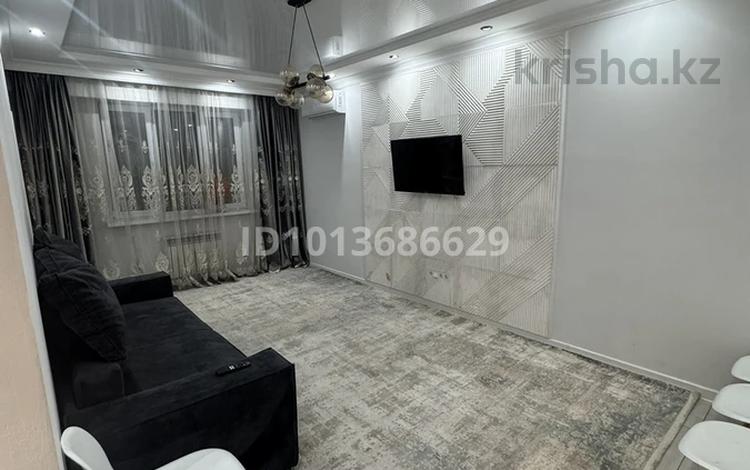 3-комнатная квартира · 83 м² · 1/5 этаж, Халиуллина 196/1 за 375 000 ₸ в Алматы, Медеуский р-н — фото 2