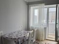 2-комнатная квартира · 90 м² · 7/8 этаж, Темирбека Жургенова 18/1 за 350 000 ₸ в Астане, Сарайшык р-н — фото 6