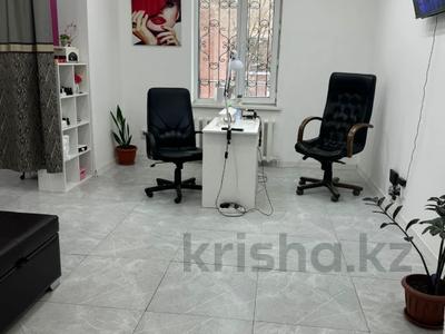 Салоны красоты · 32.1 м² за 23.5 млн ₸ в Астане, Есильский р-н