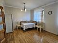 3-комнатная квартира · 125 м² · 2/5 этаж, Шашкина 40 за 125 млн ₸ в Алматы, Медеуский р-н — фото 2