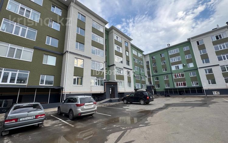 1-бөлмелі пәтер · 48 м² · 2/5 қабат, мкр. Алтын орда, Микрорайон Батыс-2 49Л, бағасы: 13.5 млн ₸ в Актобе — фото 3