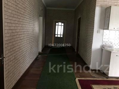 Отдельный дом · 5 комнат · 100 м² · 10 сот., Ерназарова 48В — Панфилова за 25 млн 〒 в Кентау