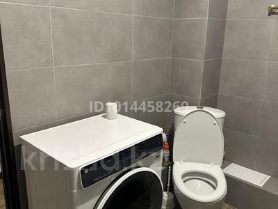 2-бөлмелі пәтер · 45 м² · 4/5 қабат, 11-шағынаудан 217а — За супермаркетом MAGNUM, бағасы: 20 млн ₸ в Шымкенте, Енбекшинский р-н