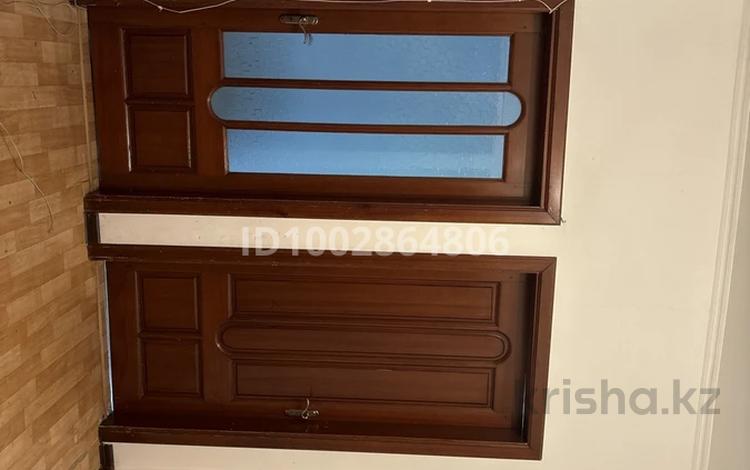 3-бөлмелі пәтер · 70 м² · 1/5 қабат, мкр Тастак-2 42 — Ислама Карима, бағасы: 350 000 〒 в Алматы, Алмалинский р-н — фото 2