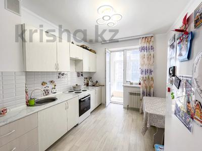 2-бөлмелі пәтер · 55 м² · 3/10 қабат, А.Байтурсынова 47, бағасы: 33 млн ₸ в Астане, Алматы р-н