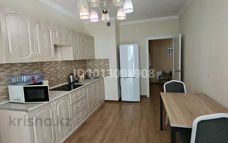 1-комнатная квартира · 48 м² · 3/24 этаж, Кабанбай батыра 46 за 230 000 ₸ в Астане, Нура р-н — фото 2