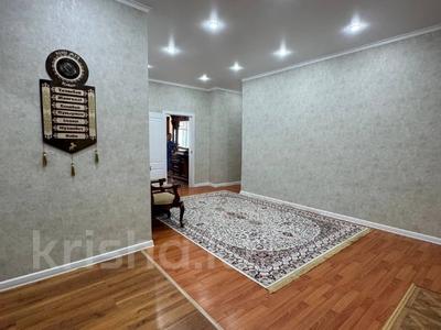 4-комнатная квартира · 182.3 м² · 9/9 этаж, мкр 12 38 за 46 млн ₸ в Актобе
