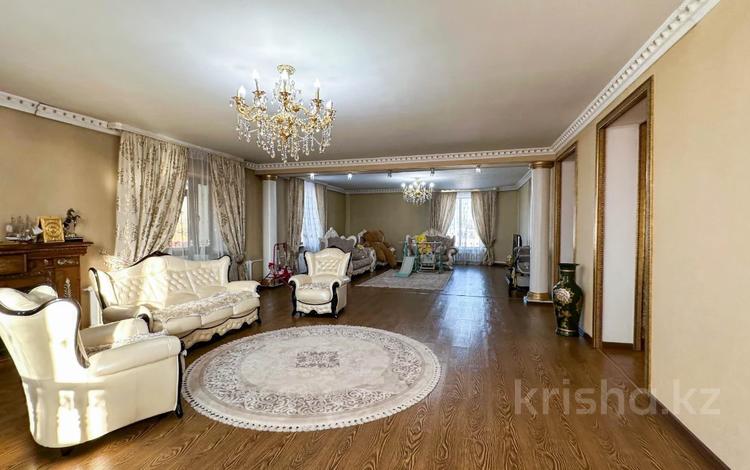 Отдельный дом · 8 комнат · 348 м² · 10 сот., Жазиралы 6 за 135 млн ₸ в Талдыкоргане — фото 14