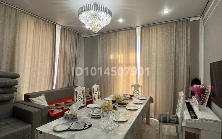 3-комнатная квартира · 78 м² · 10/10 этаж, мкр Юго-Восток, Букетова за 55 млн ₸ в Караганде, Казыбек би р-н — фото 16