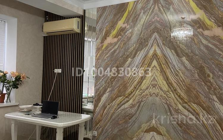 2-комнатная квартира · 70 м² · 6/8 этаж, Султанахмет Кожыков 4 за 230 000 ₸ в Атырау — фото 2