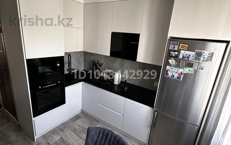 3-комнатная квартира · 63 м² · 9/9 этаж, мкр Юго-Восток, Мкр Юго-Восток Гапеева 8 — Гапеева 8 за 26 млн ₸ в Караганде, Казыбек би р-н — фото 2