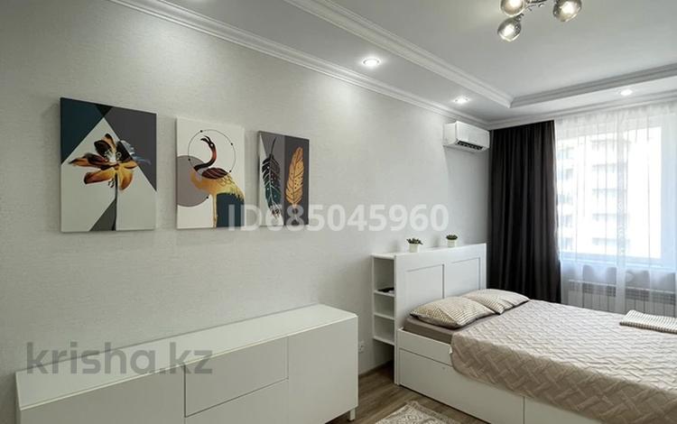 1-бөлмелі пәтер · 40 м² · 9/9 қабат, Толе Би 46 — ХанШатыр,РДЦ,Кардио,центр материнства и детства, бағасы: 15 000 ₸ в Астане, Есильский р-н — фото 16
