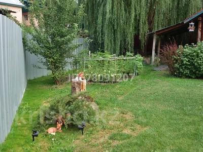 Часть дома · 3 комнаты · 160 м² · 5.5 сот., Дулатова 122 — Жансугурова за 60 млн ₸ в Алматы, Турксибский р-н