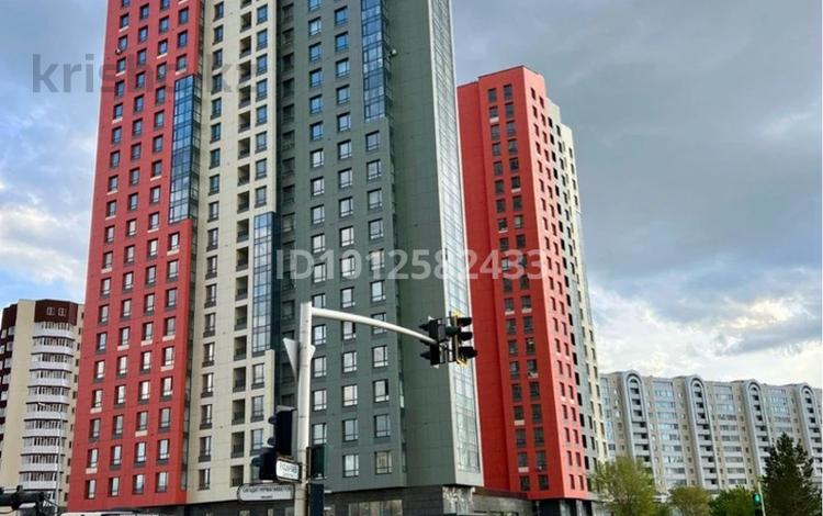 3-бөлмелі пәтер · 75.8 м² · 9/21 қабат, Ракымжан Кошкарбаев 36, бағасы: ~ 50 млн ₸ в Астане, Сарайшык р-н — фото 2